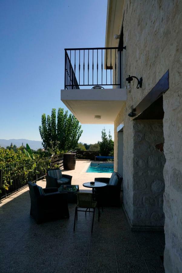 Villa Nikolina Dhrousha Exterior photo